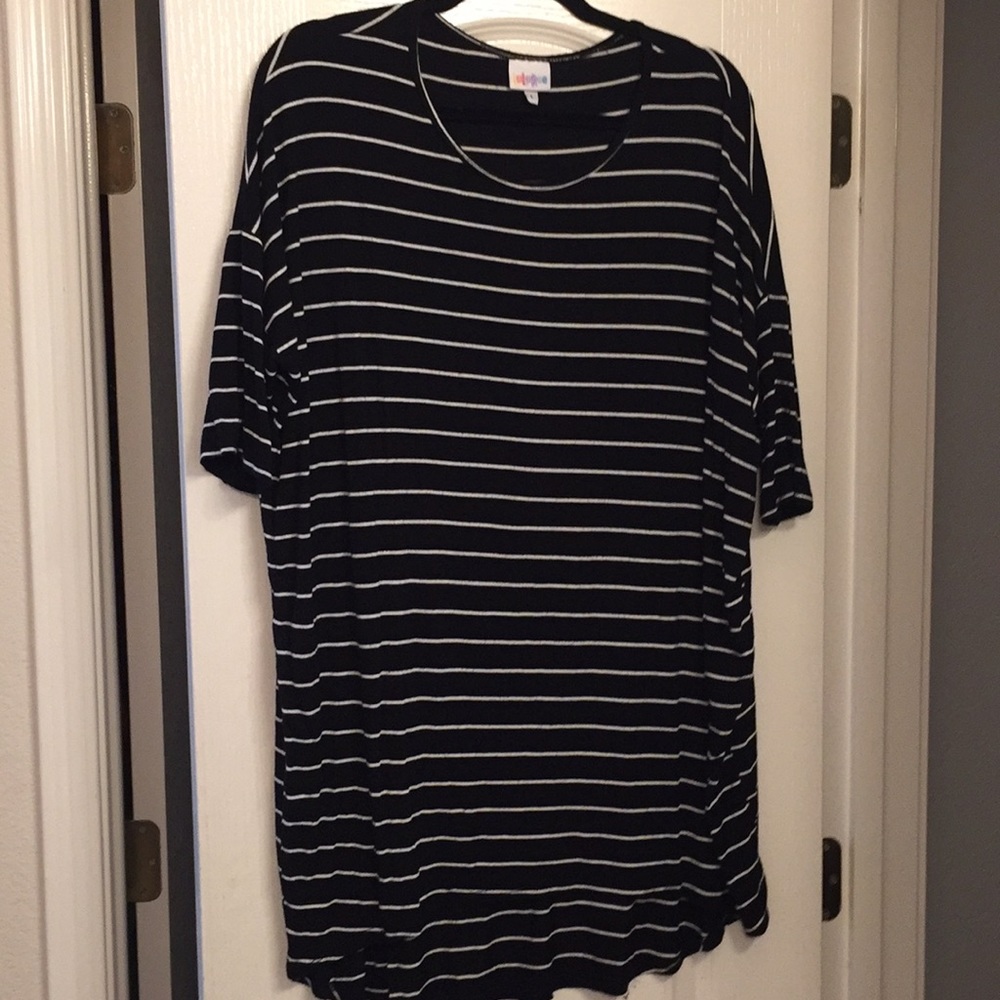 Lularoe tunic